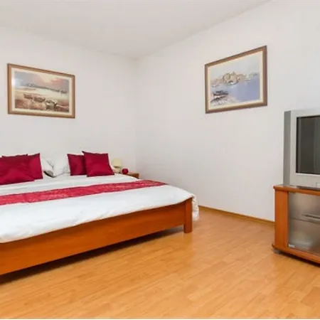 Hotel Meje 3*